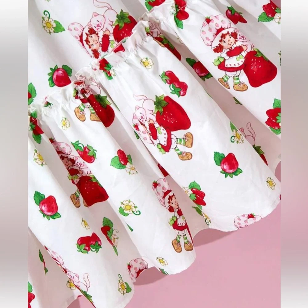 Girls Strawberry Shortcake dress 🍓 - Picture 6 of 9